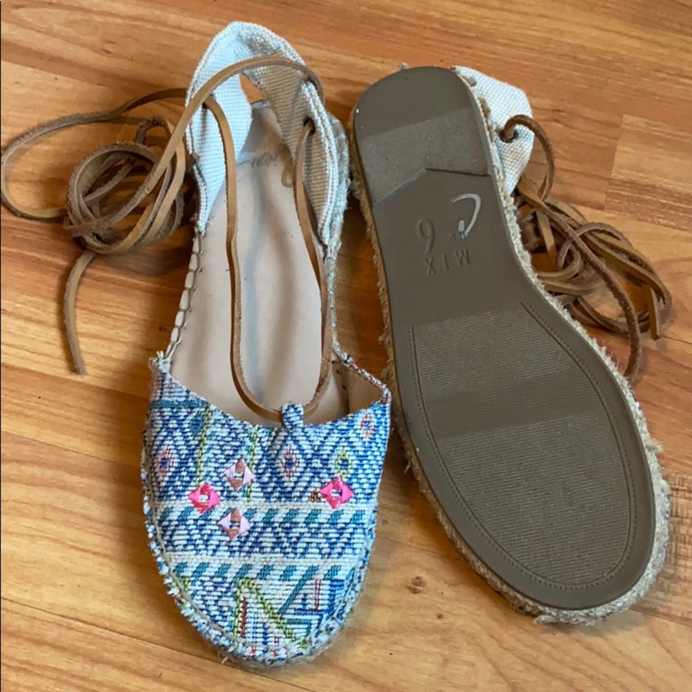 Mix No. 6 Canina Pastel  Tie Up Sandal - Picture 3 of 5